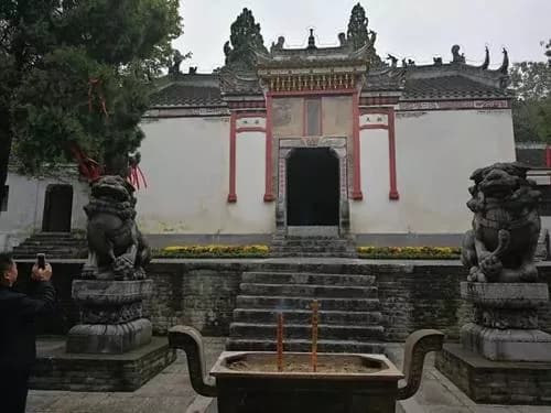 隆中武侯祠