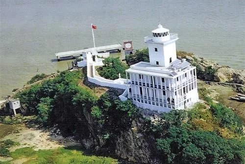 舢舨洲灯塔