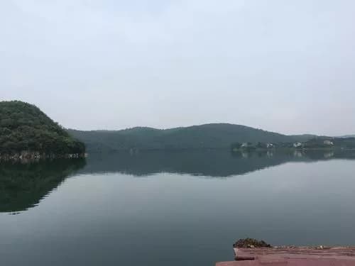 月潭河