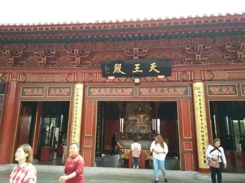 灵山胜境天王殿