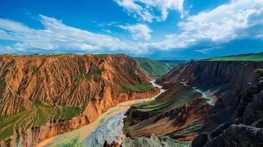 独山子大峡谷