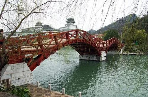 秀峰桥