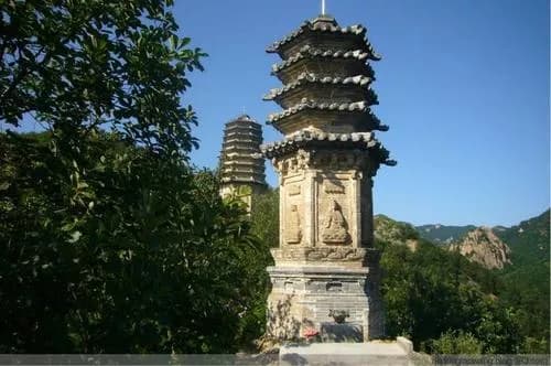 妙峰寺双塔