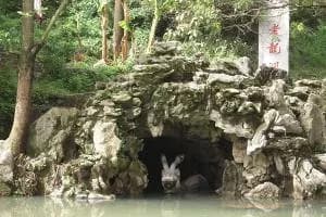 龙洞抗清旧址