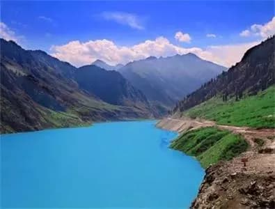 天山阿合牙孜国家湿地公园