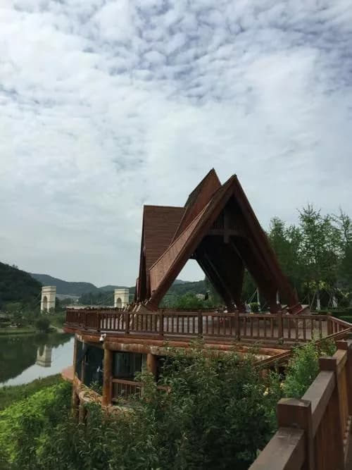 西郊度假村