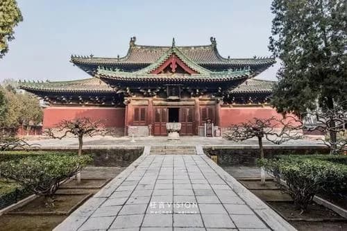 摩尼殿