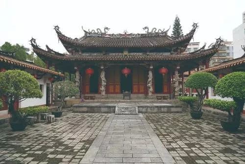 魁星岩摩崖造像
