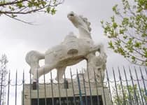 伊吾烈士陵园