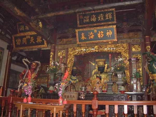 合甲天后宫