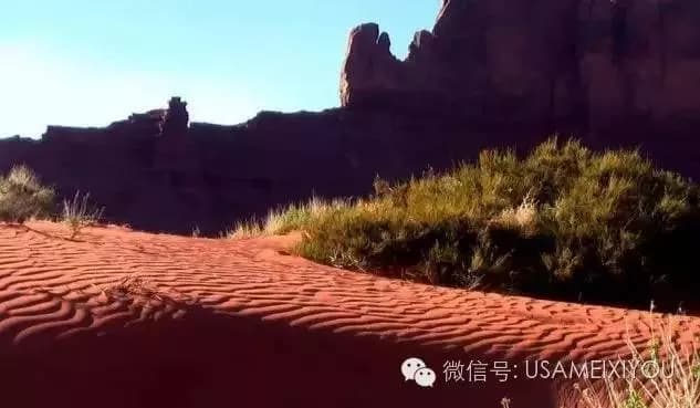 吴敦仁烈士墓和纪念碑