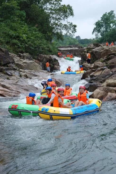 东兴北仑河漂流