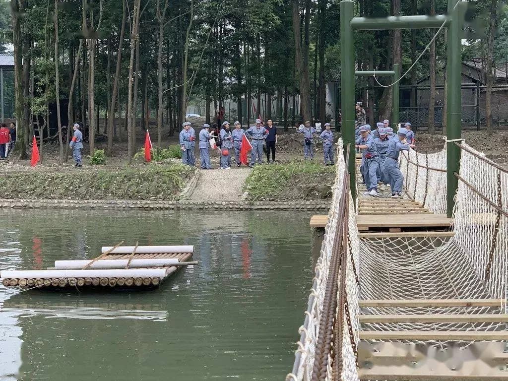 伏击战纪念碑(园)