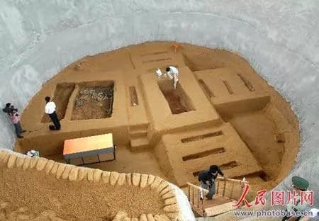 马家塬遗址及墓群