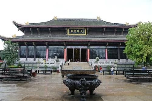 涌泉寺大雄宝殿