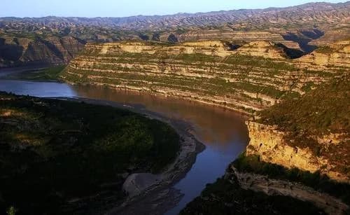 黄河蛇曲地质公园