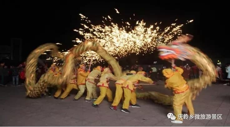 岭·格萨尔王庙