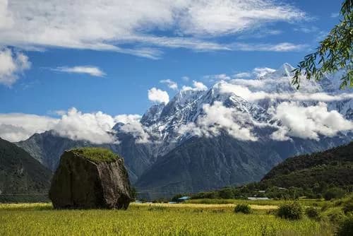 珠日神山