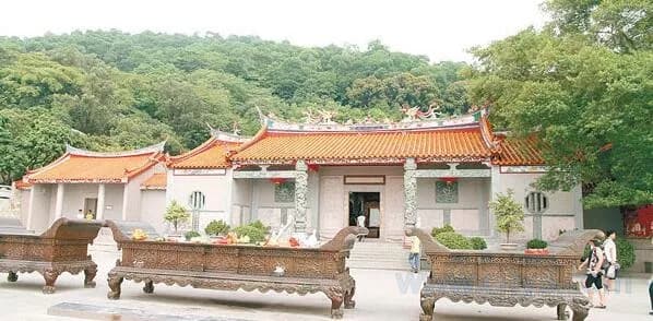 凤岩古庙