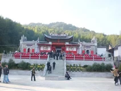 仙堂李氏宗祠古戏台