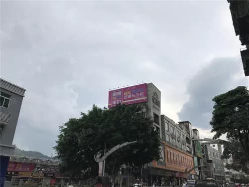 梧州鸳江丽港