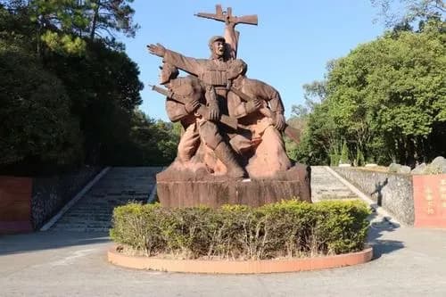 阳山烈士陵园