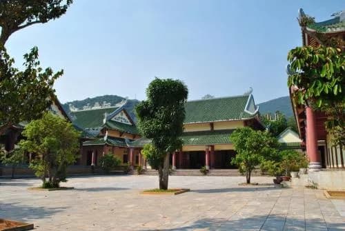 灵龙寺