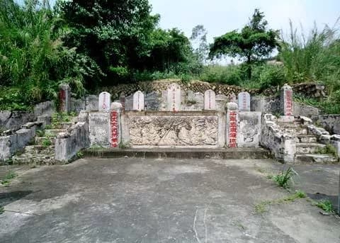 陈宝琛墓