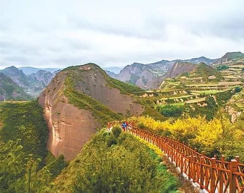 鲁班山
