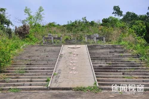 黄定墓