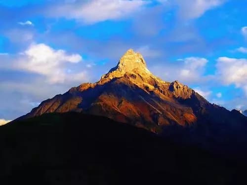 格聂风景区