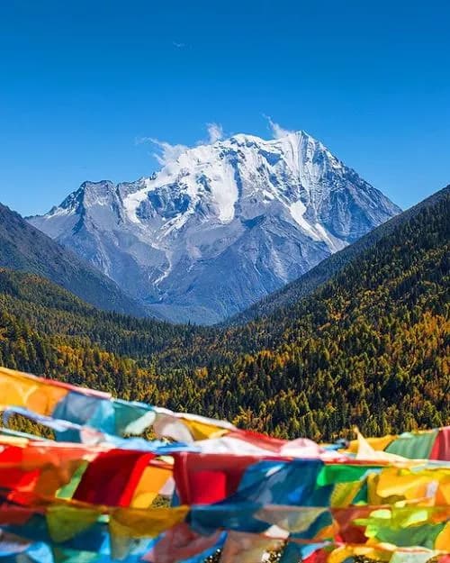 雅拉雪山