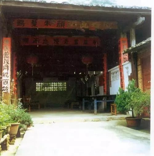 洪塘张经祠