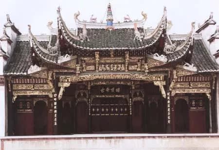 九泥坝戏台