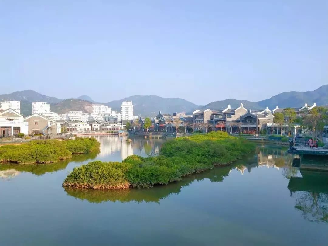 双月湾风景区