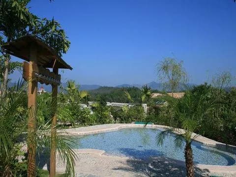 龙门天然温泉度假村