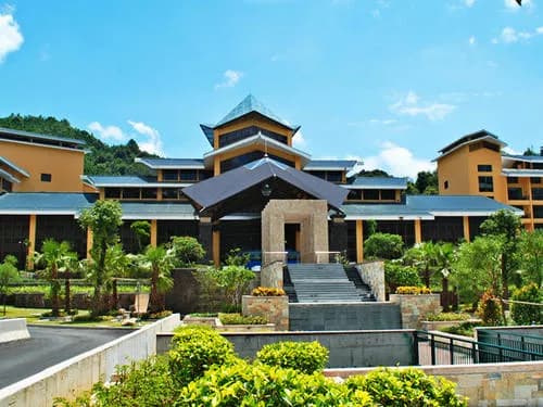 龙门地派温泉度假村